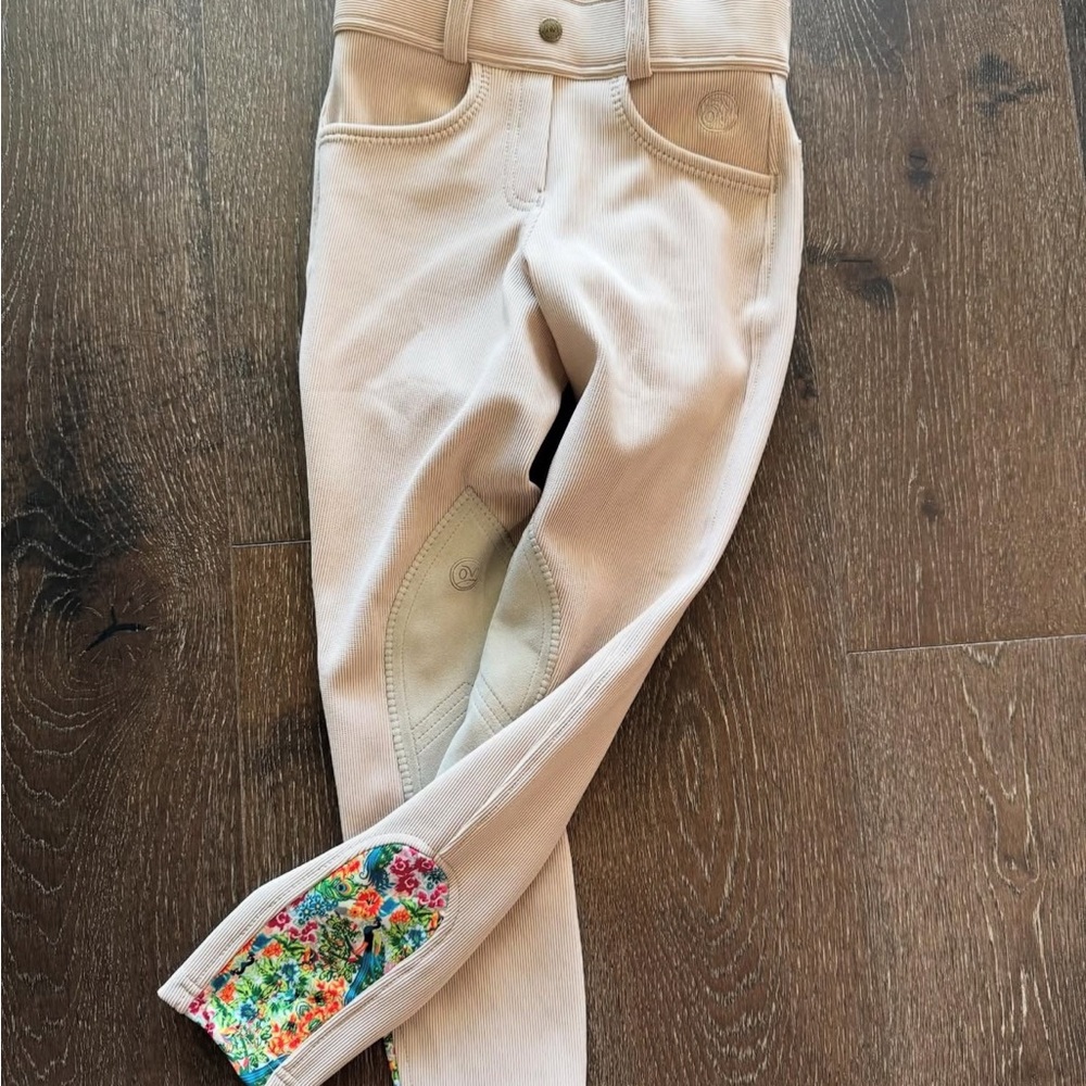Ovation knee patch riding breeches - tan with jungle boot sock print 🌺